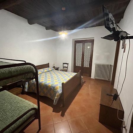 Agriturismo Macchiapiede Sala Consilina Eksteriør billede