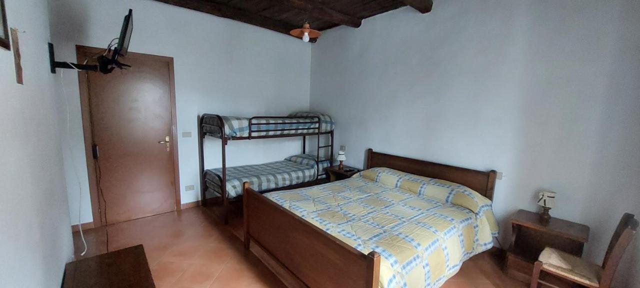 Agriturismo Macchiapiede Sala Consilina Eksteriør billede