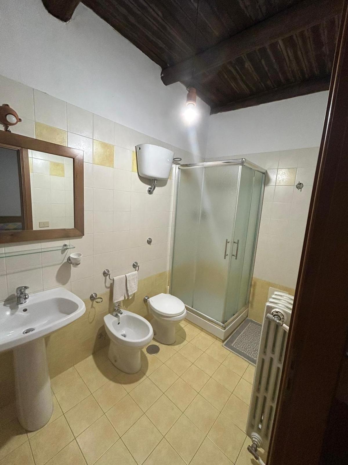 Agriturismo Macchiapiede Sala Consilina Eksteriør billede